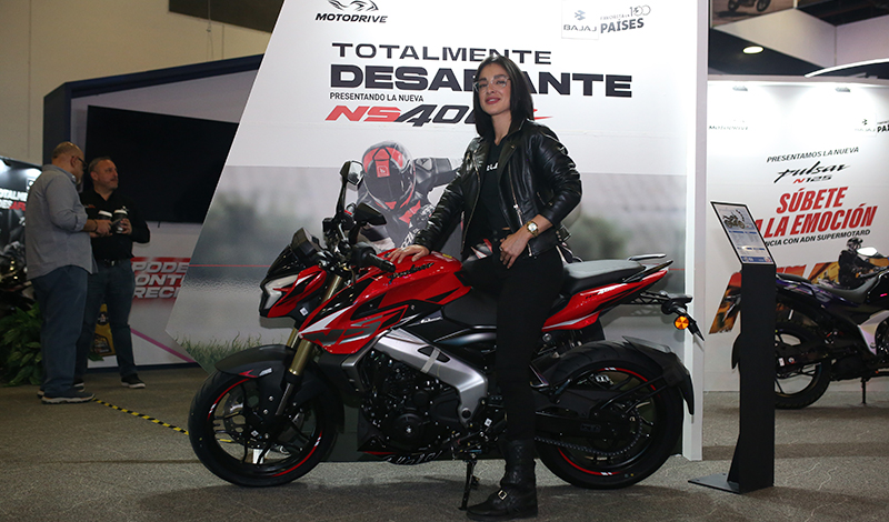 BAJAJ1
